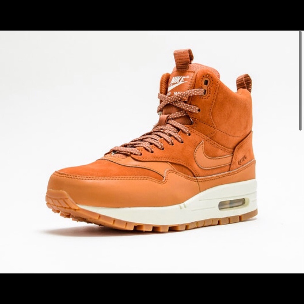 NIKE AIR MAX, the Fall Winter 2015 Campaign.